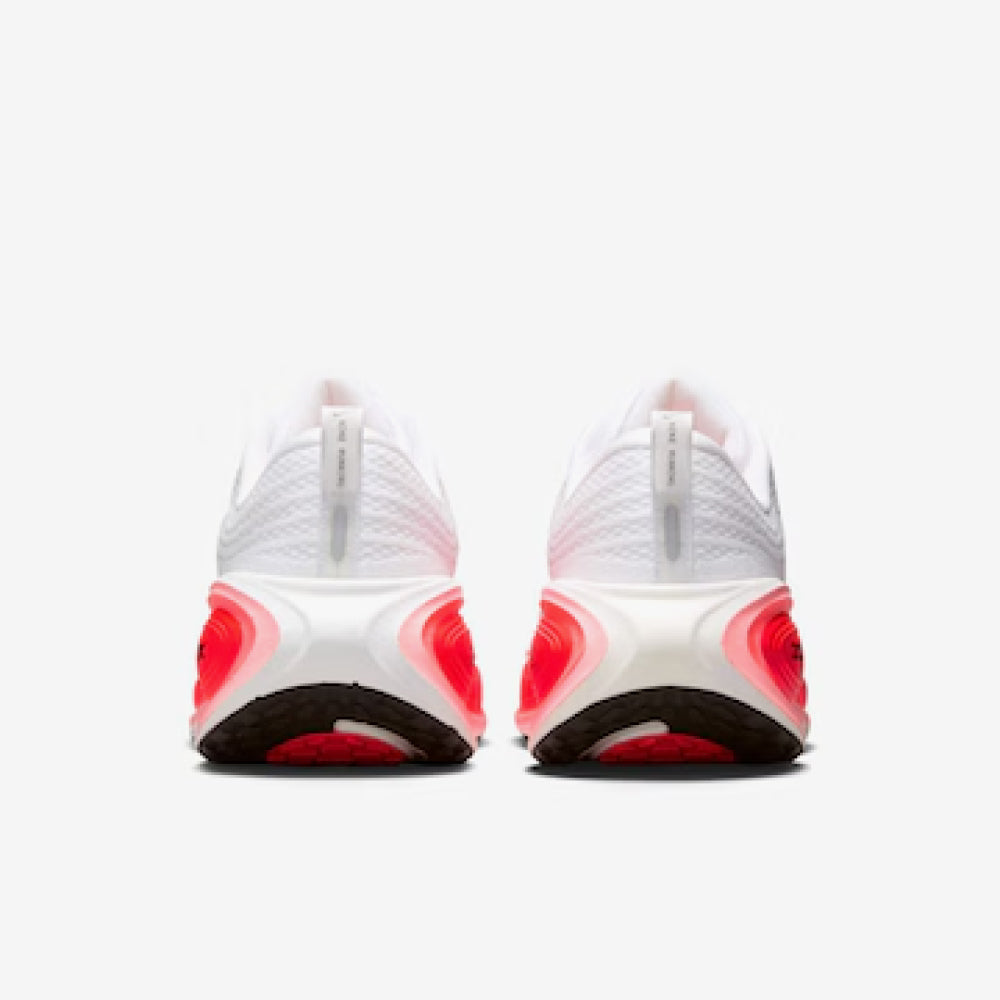 Nike Vomero Plus - Branco e Vermelho