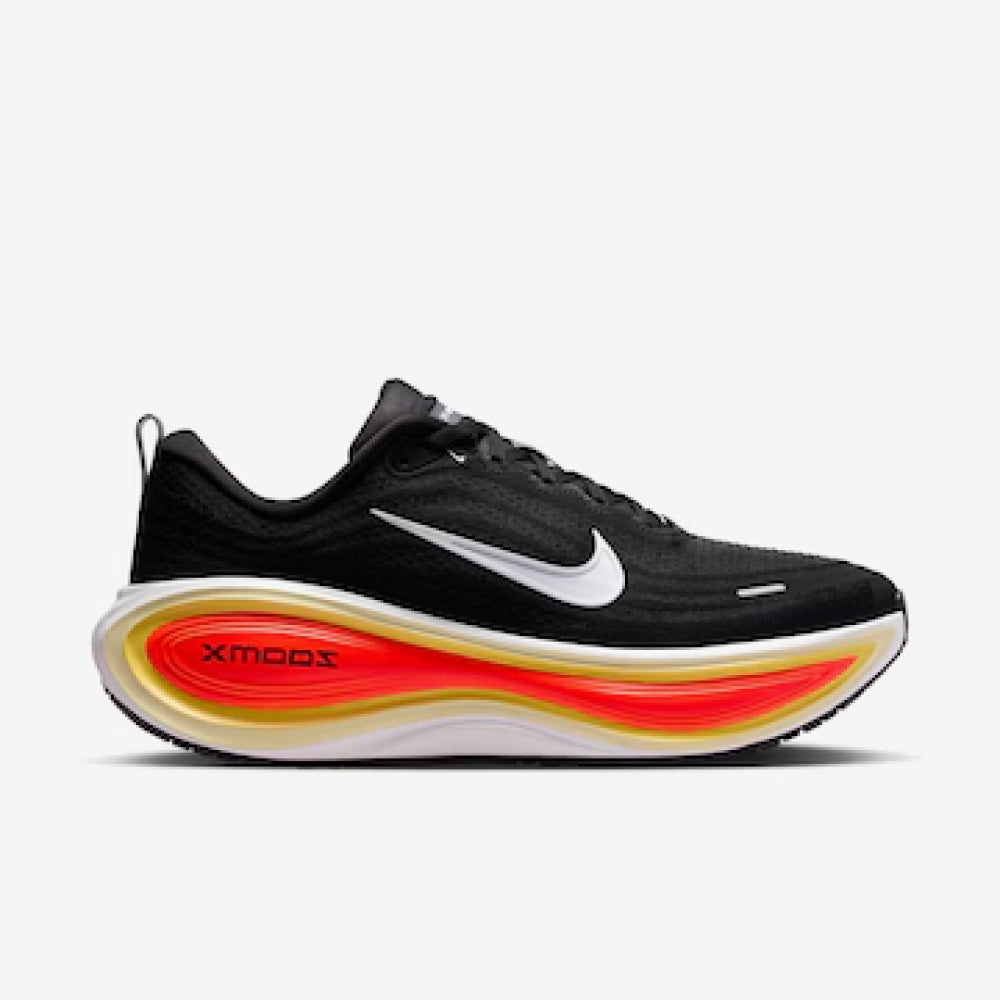 Nike Vomero Plus - Preto/Vermelho