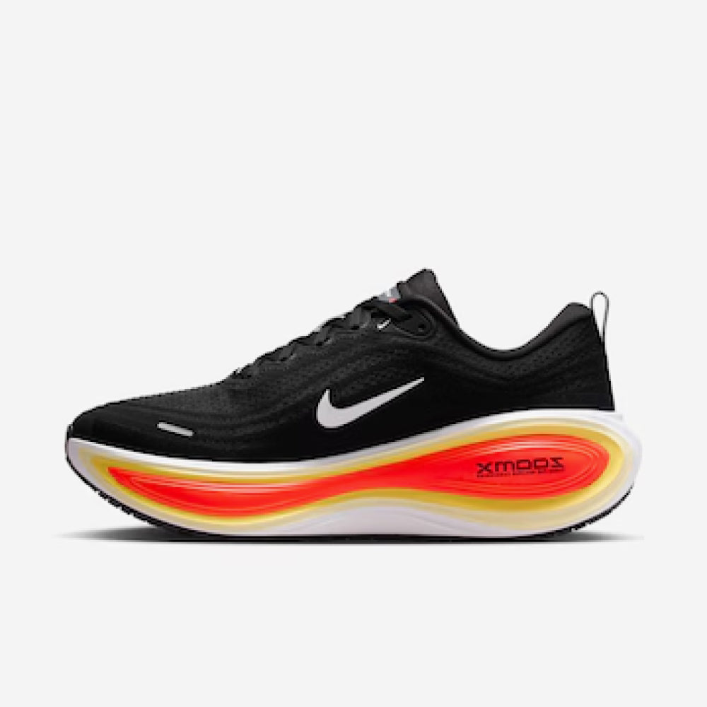 Nike Vomero Plus - Preto/Vermelho