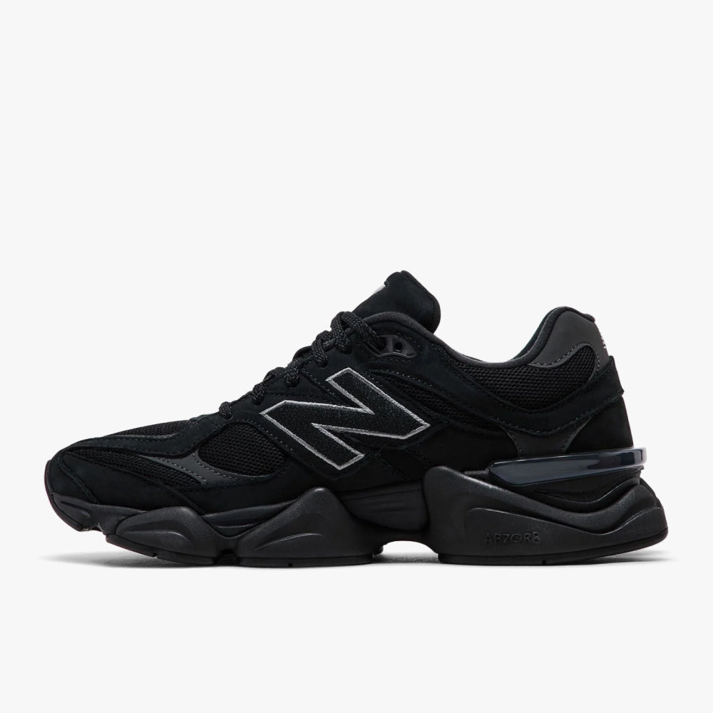 New Balance 9060 - Preto