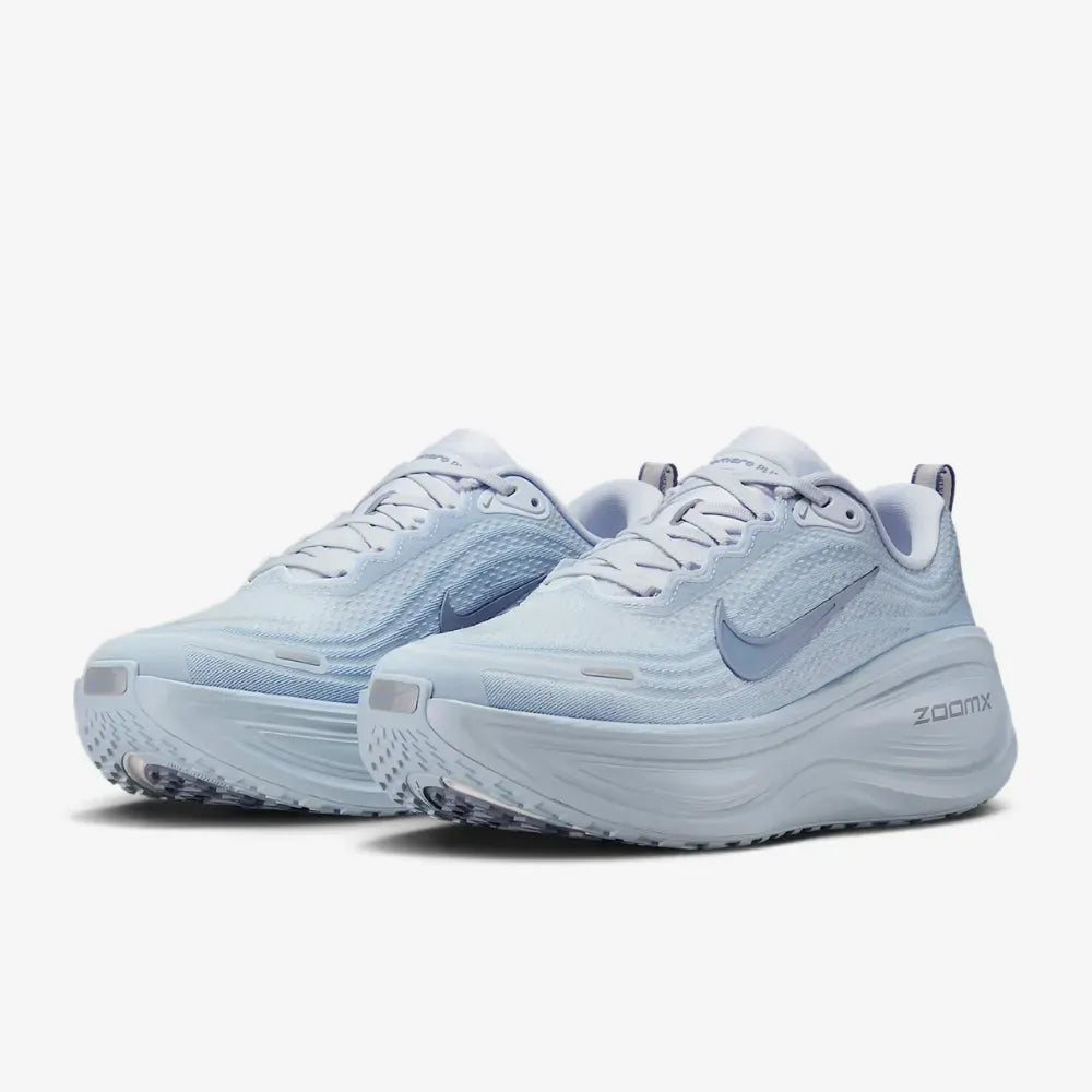 Nike Vomero Plus - Azul Claro