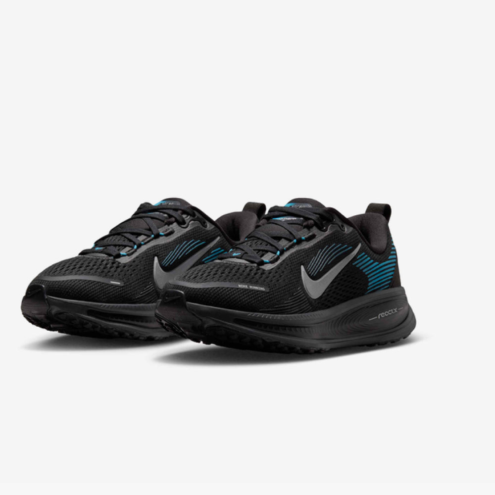Nike Vomero 18 - Preto