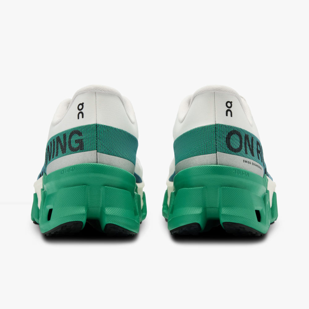 On Cloudmonster - Verde