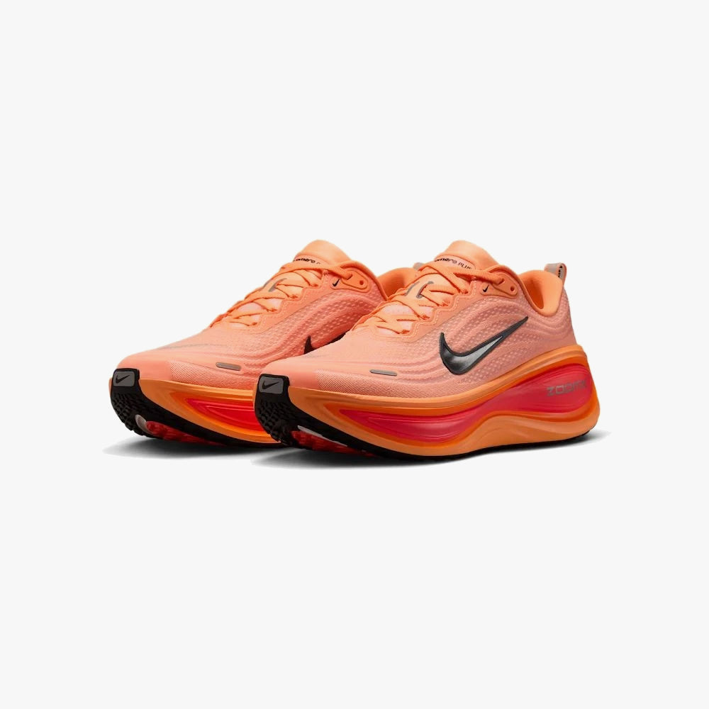 Nike Vomero Plus - Laranja
